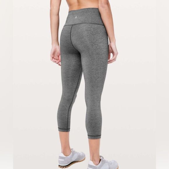 Lululemon wunder under high rise crop heathered black size 2 - Picture 2 of 5